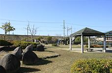 park. 240m to Panji ship Ekikita No. 1 park