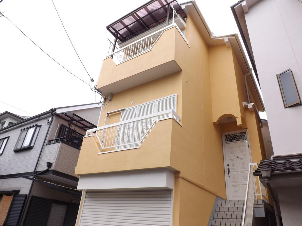 Local appearance photo