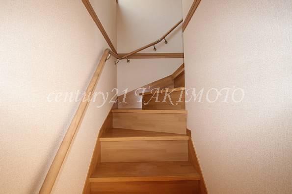Other introspection. Peace of mind is equipped with a handrail on the stairs ・ safety! ! 