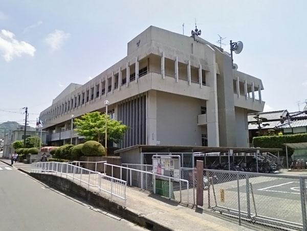 Government office. Katano 560m to City Hall