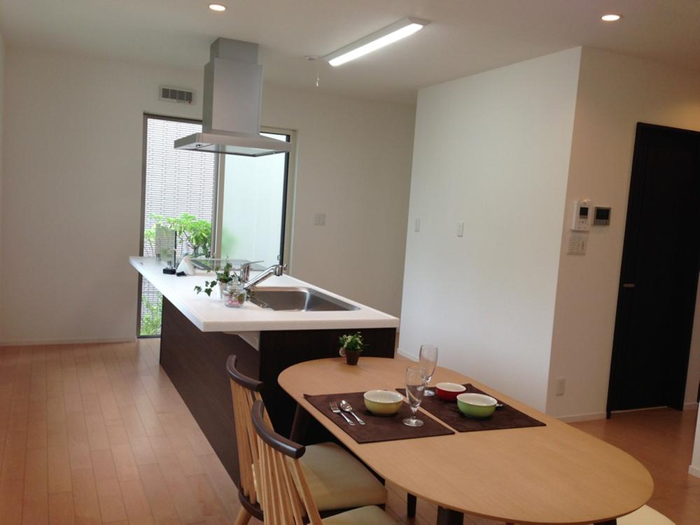 Kitchen. Indoor (July 2013) Shooting