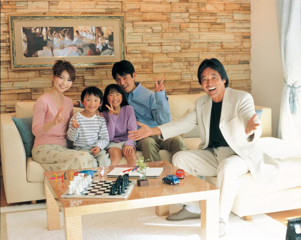 Other. CM of Shigeru's appearance Matsuzaki of image character ~ Takahashi, the development of the city and the house ~ Familiar melody.