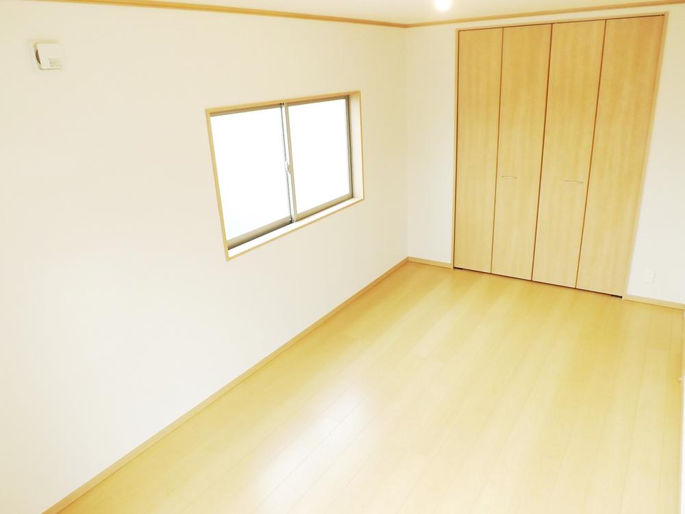 Other introspection. Local photos (Western-style)