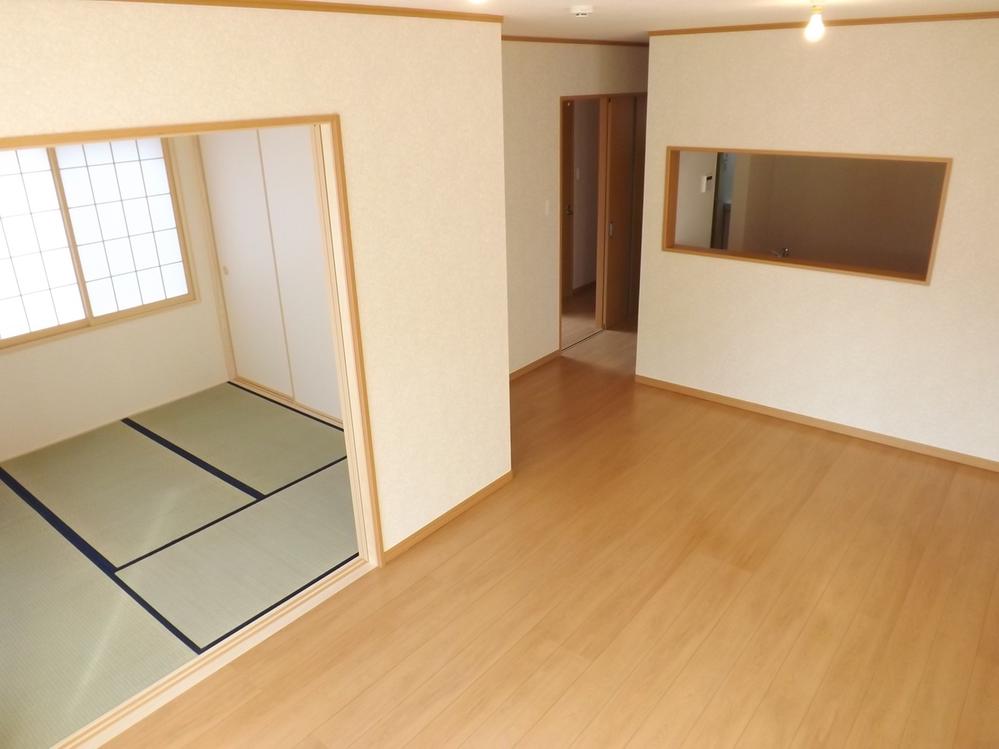 Living. Local photos (living) Unnecessary and easy care wax!