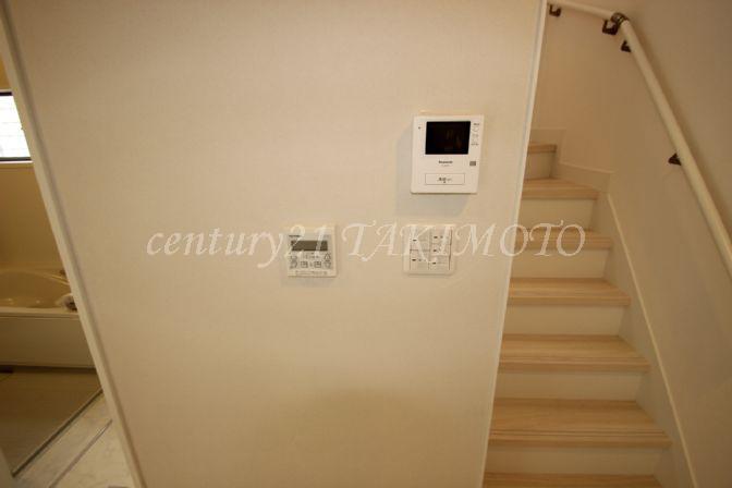 Other introspection. Feet in floor heating Pokkapoka