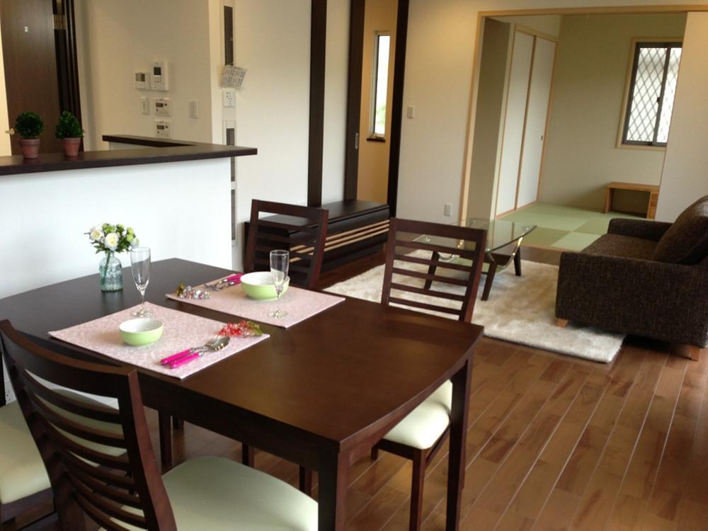 Living. Indoor (April 2013) Shooting