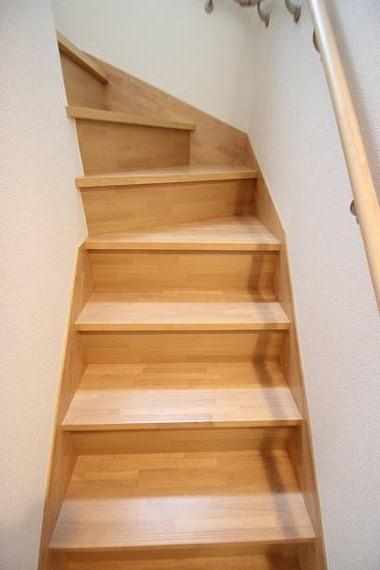 Other. Stairs with a handrail! ! Peace of mind ・ It is safe! !