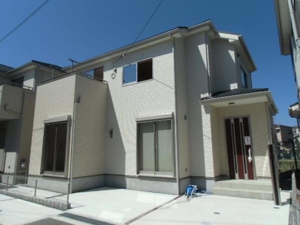 Local appearance photo. Why do not you carefree child-rearing in a quiet residential area