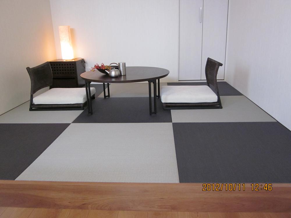 Other introspection. Ryukyu-style tatami