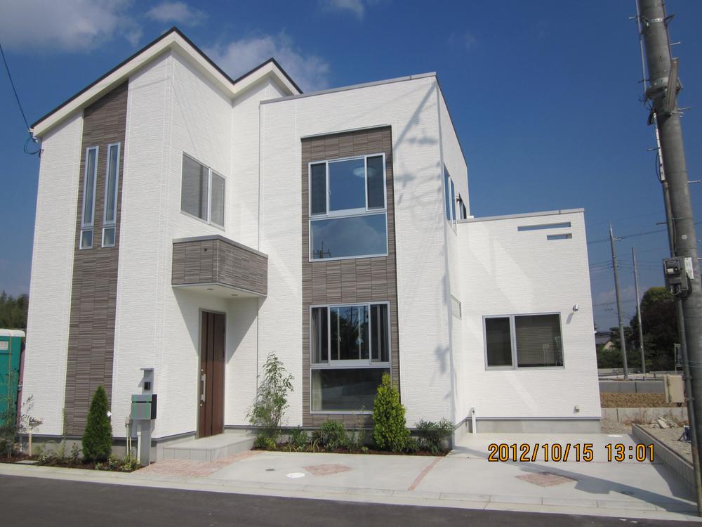 Local appearance photo. Local (June 2013) Shooting