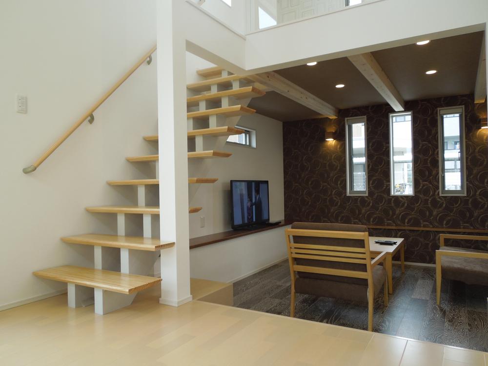 Model house photo. Skip living