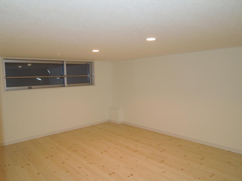 Other. A storage capacity closet