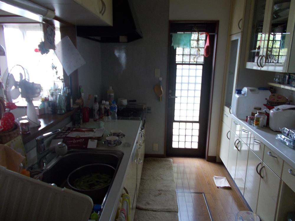 Kitchen. Indoor (June 2013) Shooting