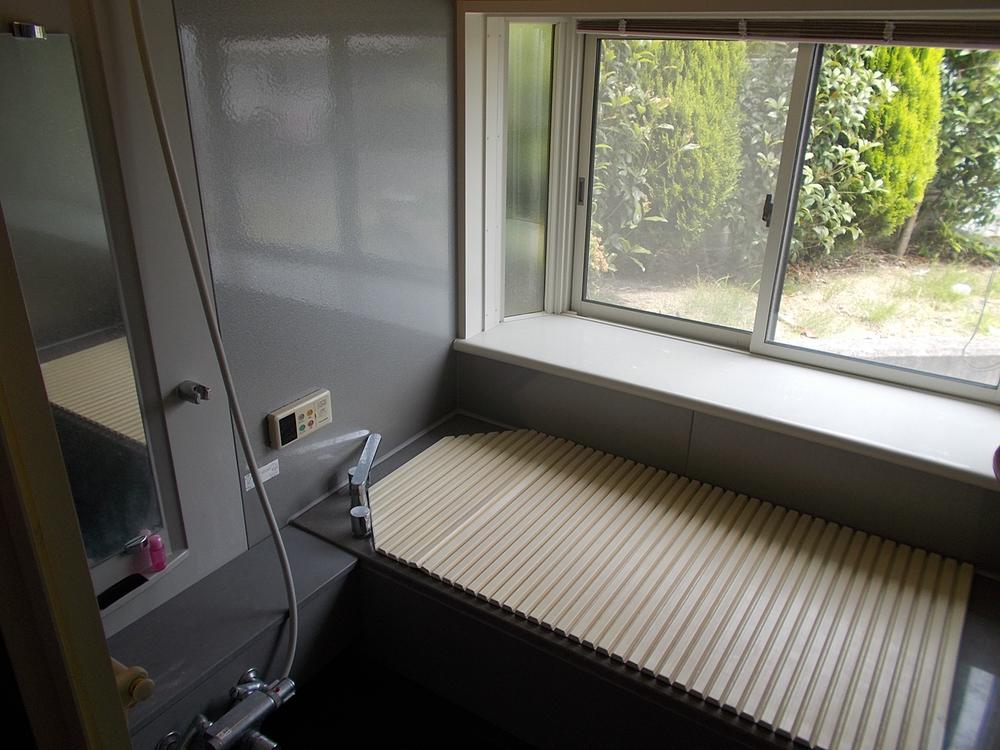 Bathroom. Indoor (June 2013) Shooting