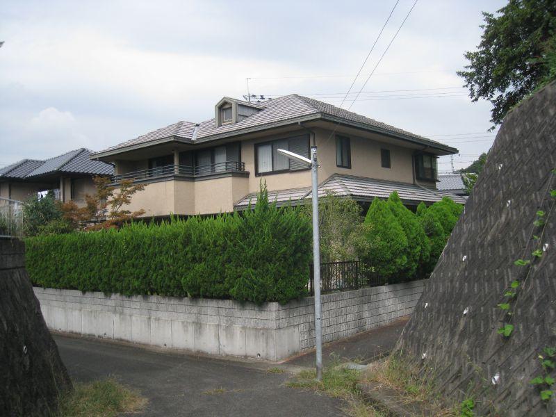 Local appearance photo. Local (10 May 2012) shooting