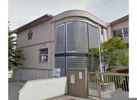 Junior high school. Habu 1500m until junior high school 18 mins