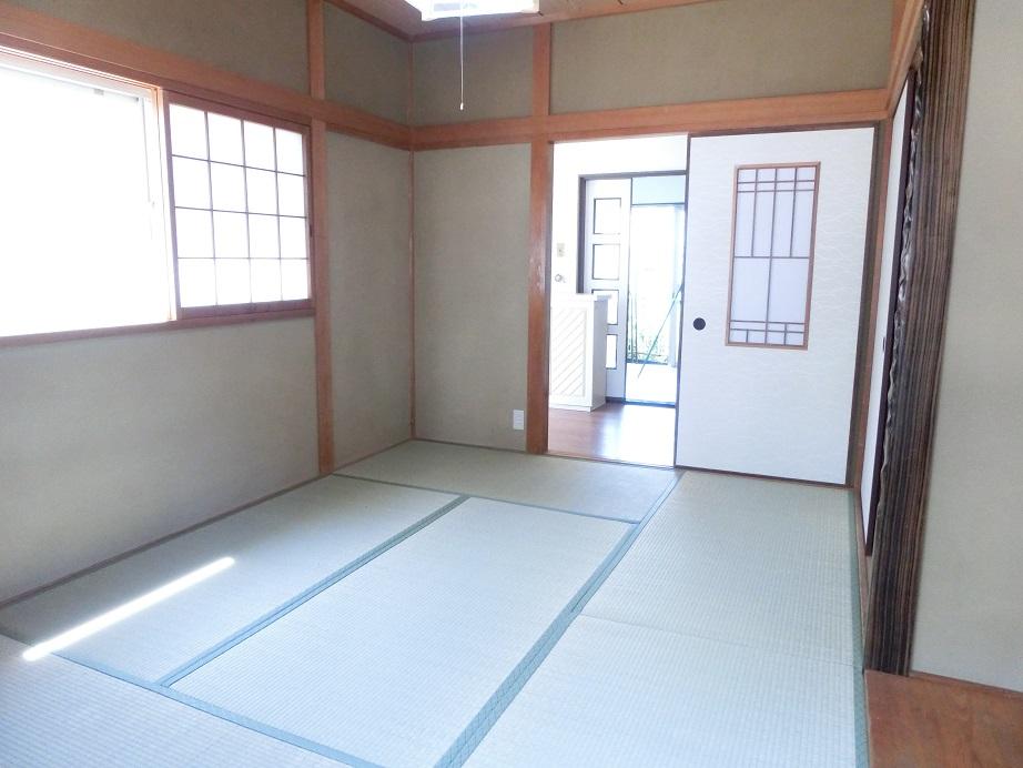 Non-living room. First floor Japanese-style room