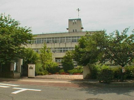 Primary school. 620m to Ota Elementary School