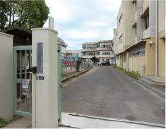 Primary school. Municipal Shinjo 520m 7-minute walk to elementary school