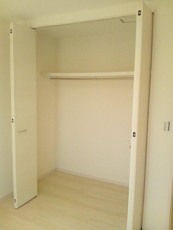 Receipt. Indoor (July 2013) Shooting