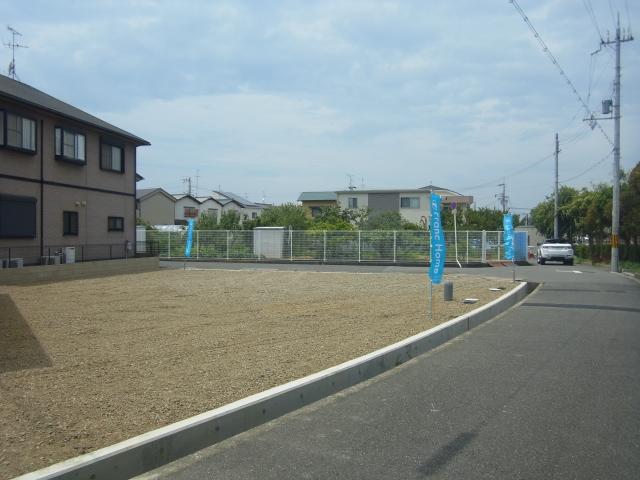 Local land photo. In an open feeling of plenty, Also good per sun. Glad to child-rearing in a quiet living environment.  Local (July 2013) Shooting