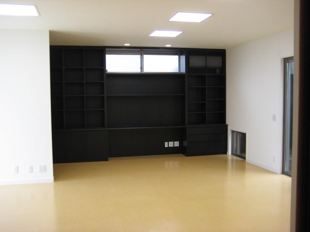 Other introspection. Indoor (January 2012) shooting