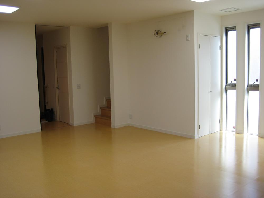 Other introspection. Indoor (January 2012) shooting