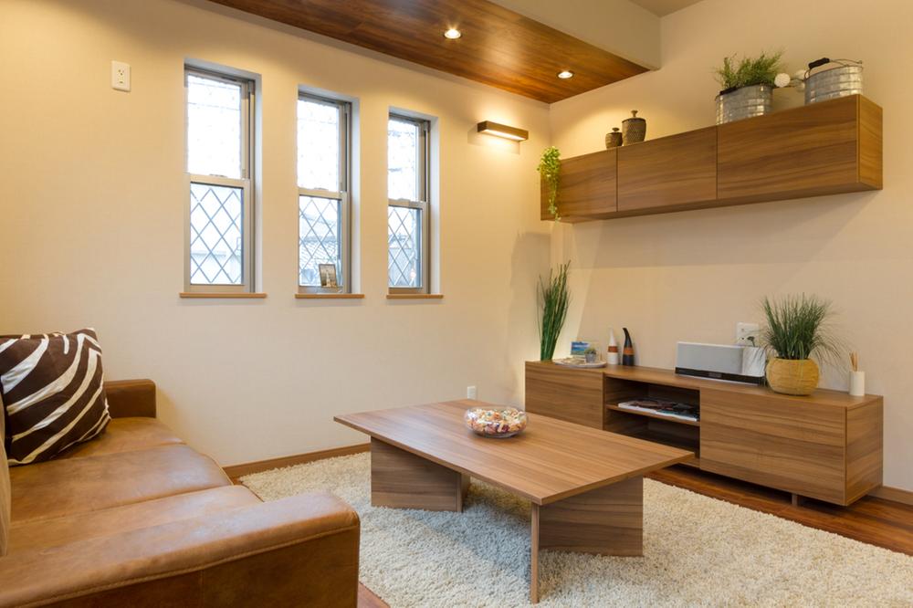 Living. Family everyone does not have any with us such a house-building gather with nature? .