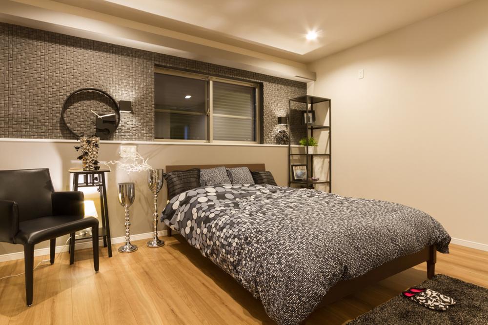 Non-living room. The bedroom is positioned as a healing space. It dropped Akari, Adopted the indirect lighting, It will produce the adult atmosphere.