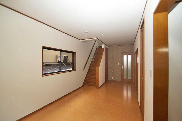 Living. cross ・ Flooring re-covered settled