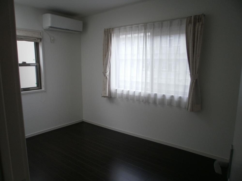 Non-living room. Indoor (January 2014) Shooting