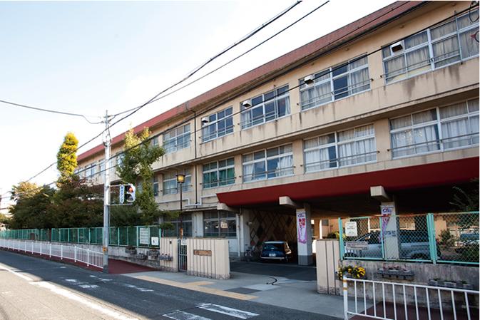 Junior high school. City Gwangyang until junior high school 360m