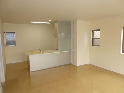 Living. Local (May 2013) Shooting