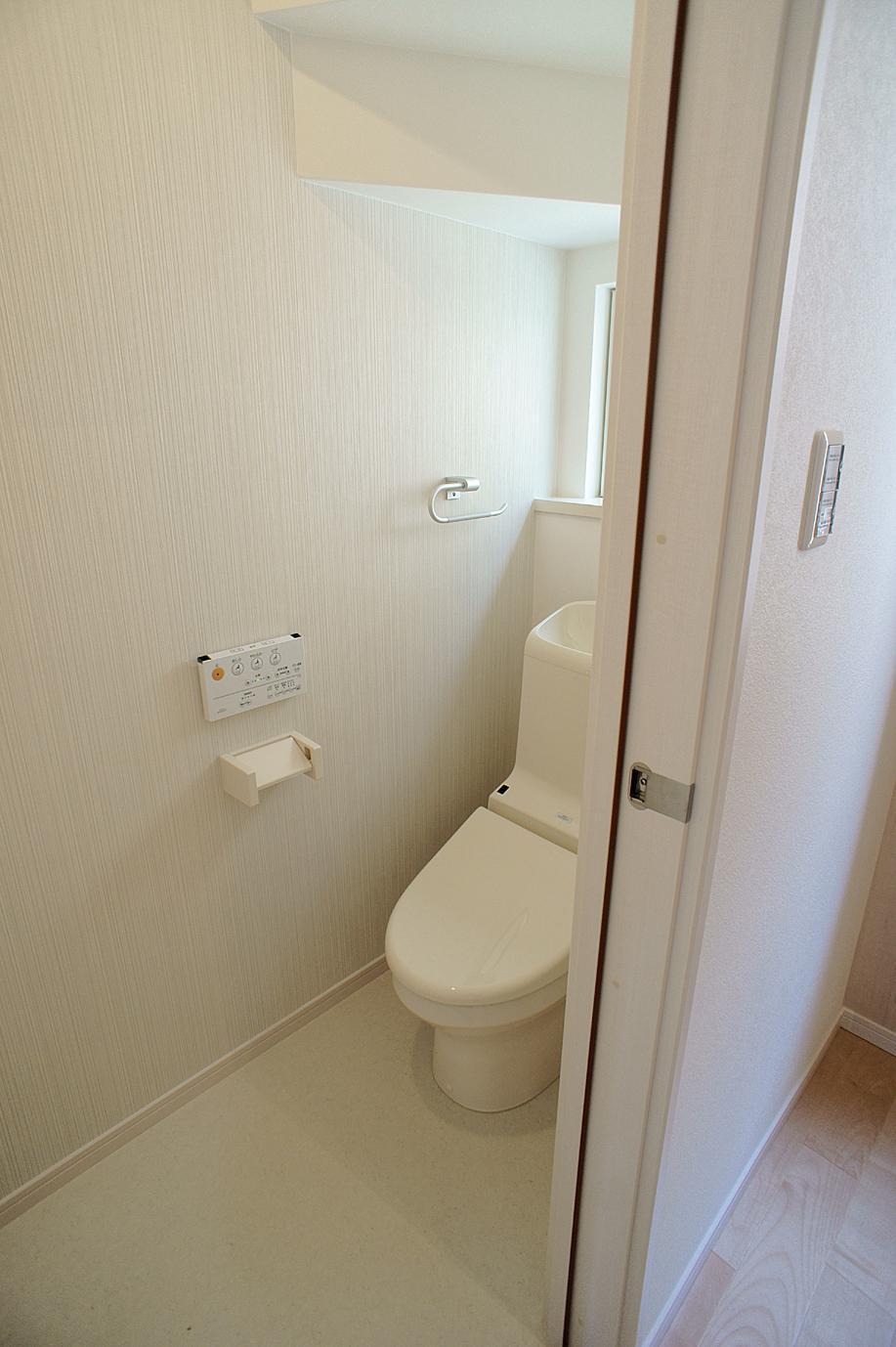 Same specifications photos (Other introspection). Our example of construction (interior)