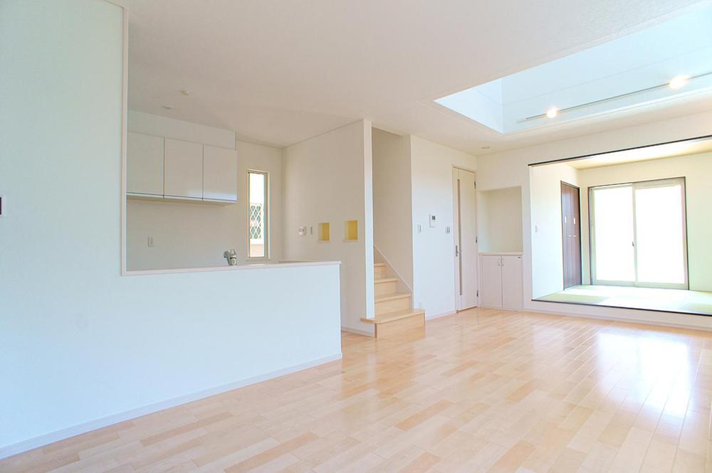 Same specifications photos (Other introspection). Our example of construction (interior)