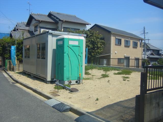 Local photos, including front road. Located in residential area, Yang per good. Certainly once please check your peripheral local. Local (September 2013) Shooting