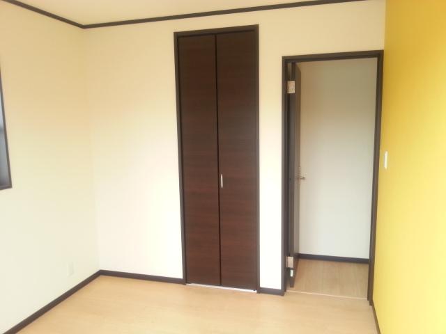 Non-living room. Indoor (July 2013) Shooting