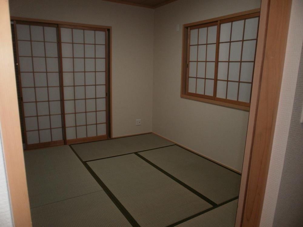 Non-living room. Indoor (January 2013) Shooting