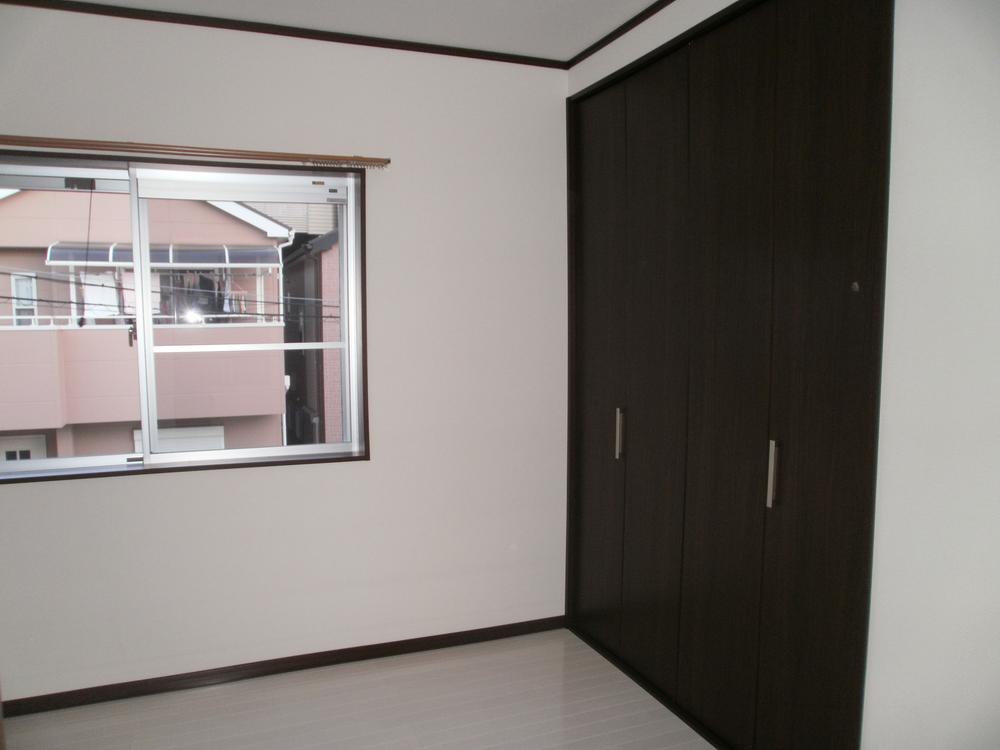 Non-living room. Indoor (January 2013) Shooting