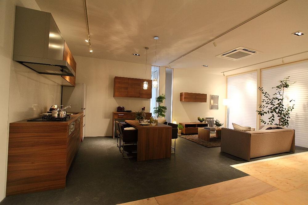 Building plan example (introspection photo). Beautiful and shiny world's three major precious wood of the grain pattern (walnut)