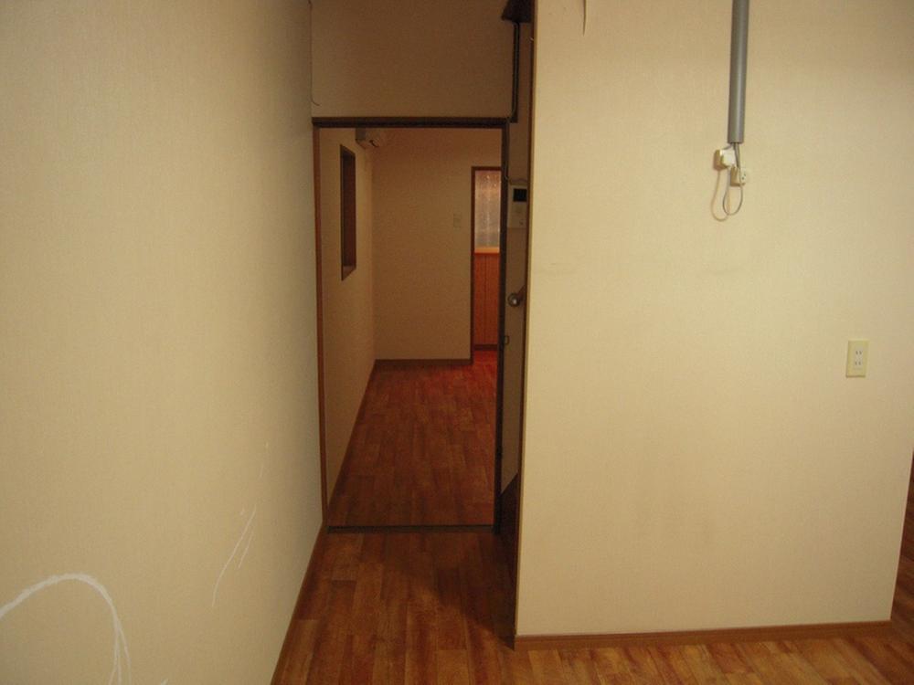 Other introspection. Room (May 2013) Shooting