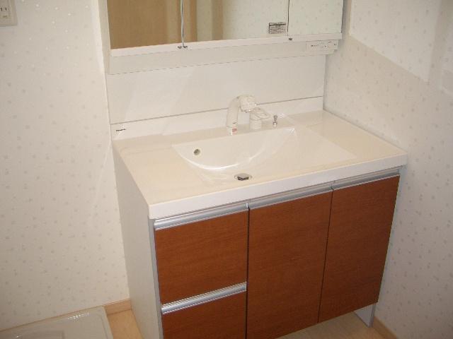 Same specifications photos (Other introspection)