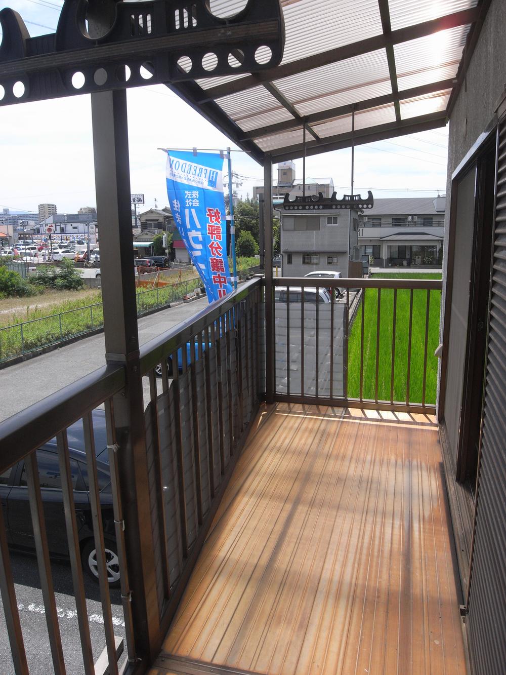 Balcony. Local (07 May 2013) Shooting