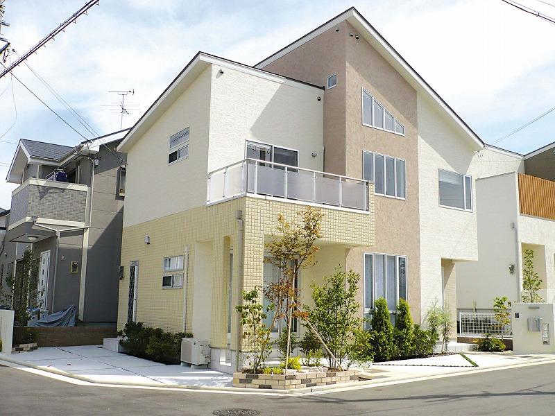 Sale already cityscape photo. Building construction cases