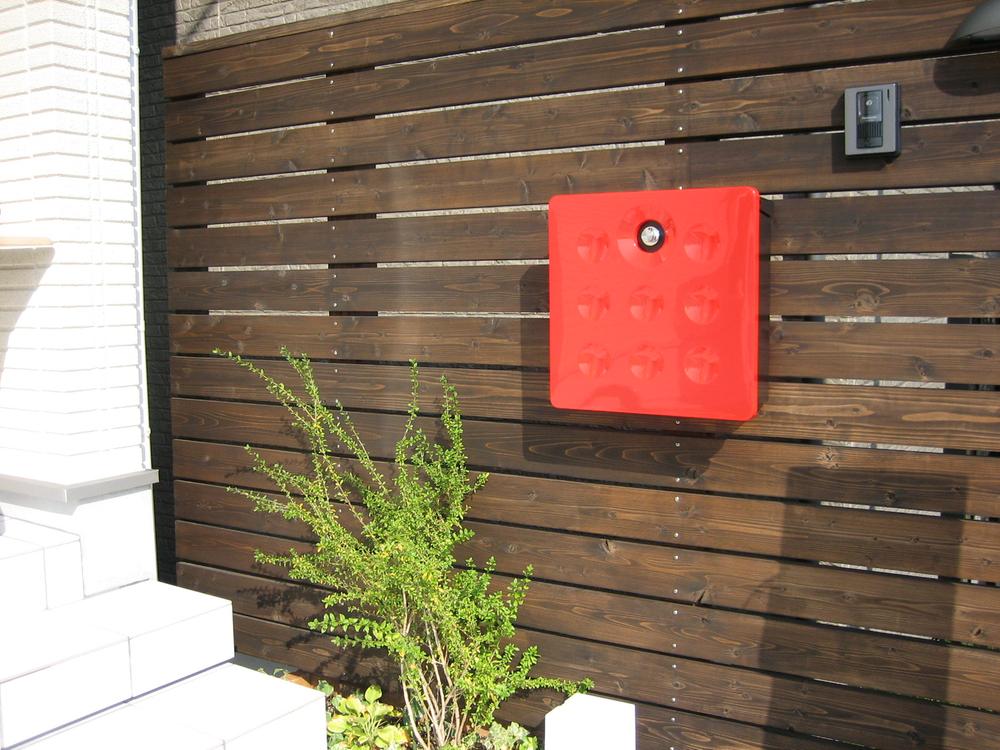 Local appearance photo. Local (10 May 2011) Shooting