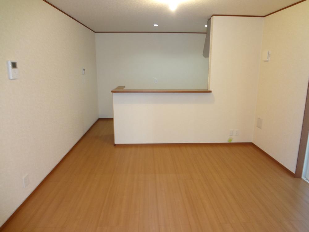 Living. LDK15 is Pledge photo.