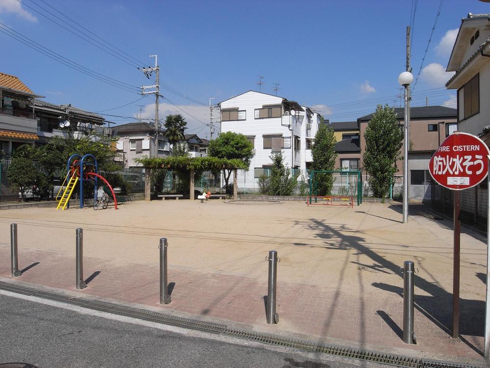 Other. It is close to the park