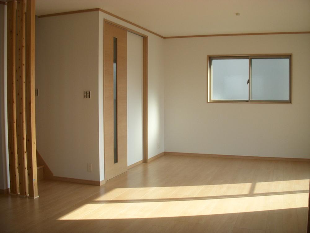 Construction completion expected view. Our construction ☆ LDK that lighting can be taken sufficiently ☆