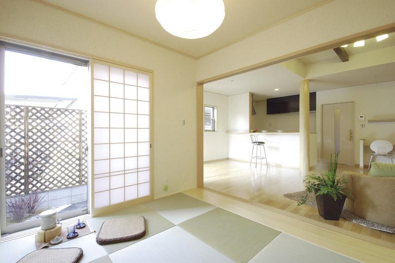 Same specifications photos (Other introspection). Japanese-style room that is from living ties, You can use as your room or a small child customers when it is this Mr. parents were this to play or the like from the occasional home.
