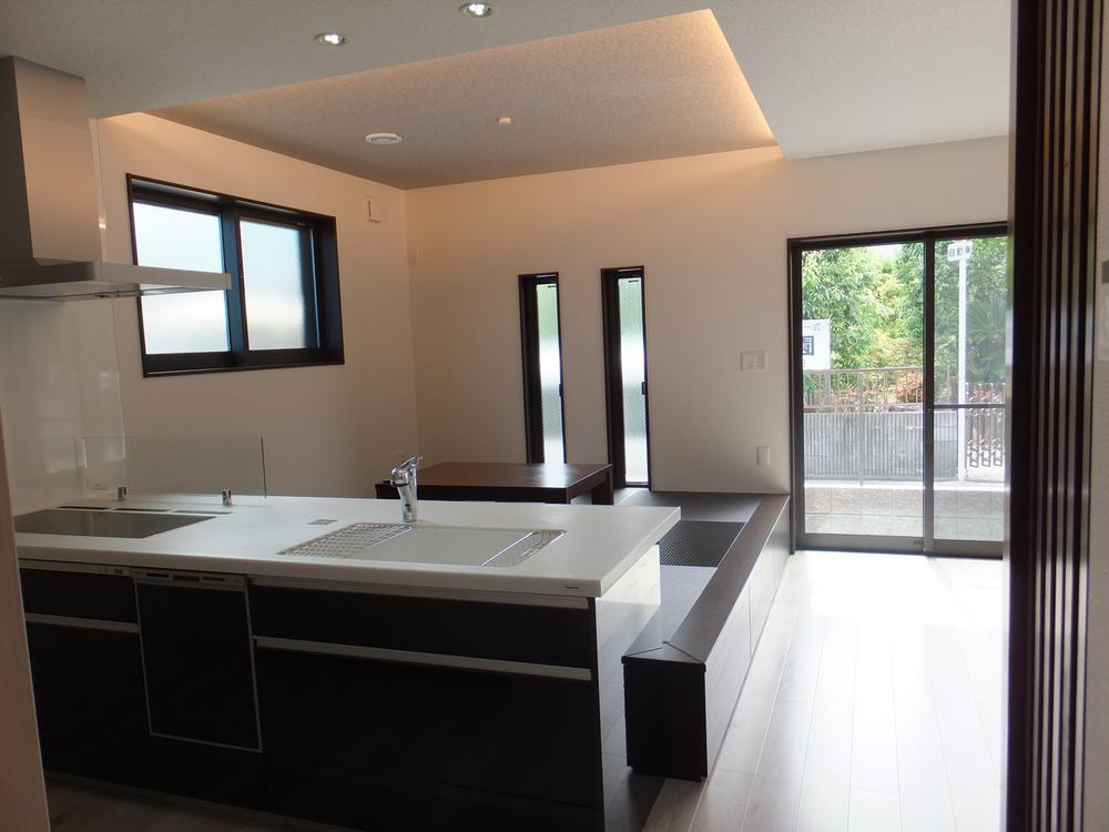 Other. Conversation of your family is lively, Open-minded LDK!